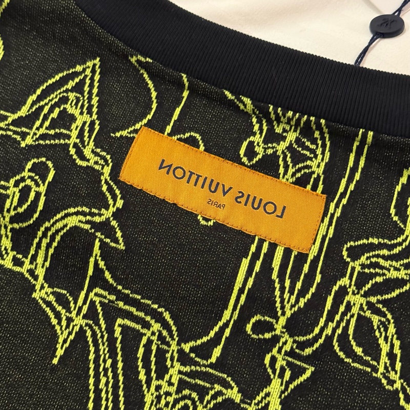 Louis Vuitton 全新針織衛衣 尺碼XL-5