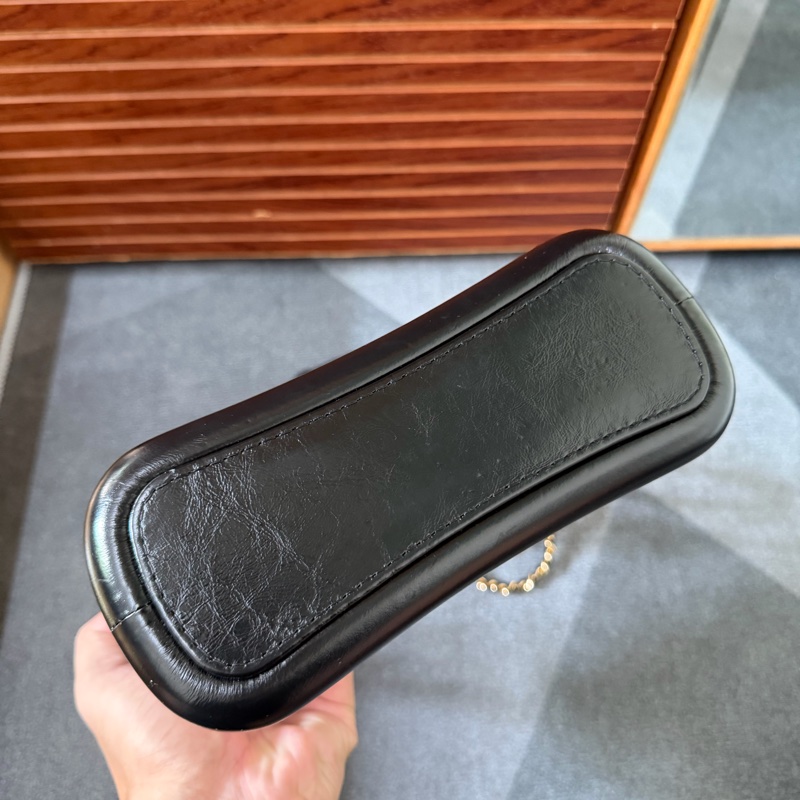 Chanel流浪包 黑白熊貓配色(小號）-4