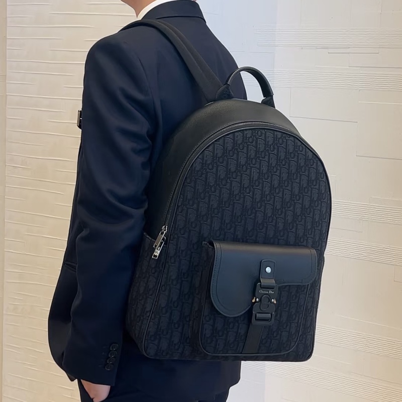 ✨Dior saddle oblique 後背包 有購證 商業休閒都適合🖤-0