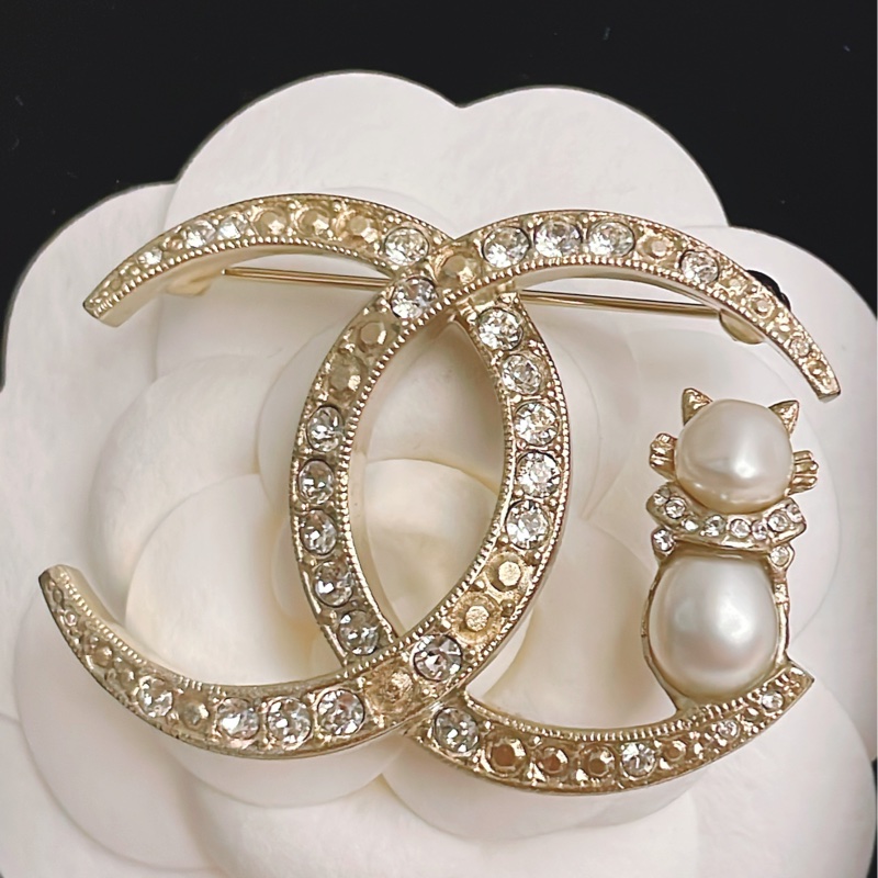 全新附購證✨ 手工坊香奈兒Chanel 水鑽雙C logo貓咪胸針-0