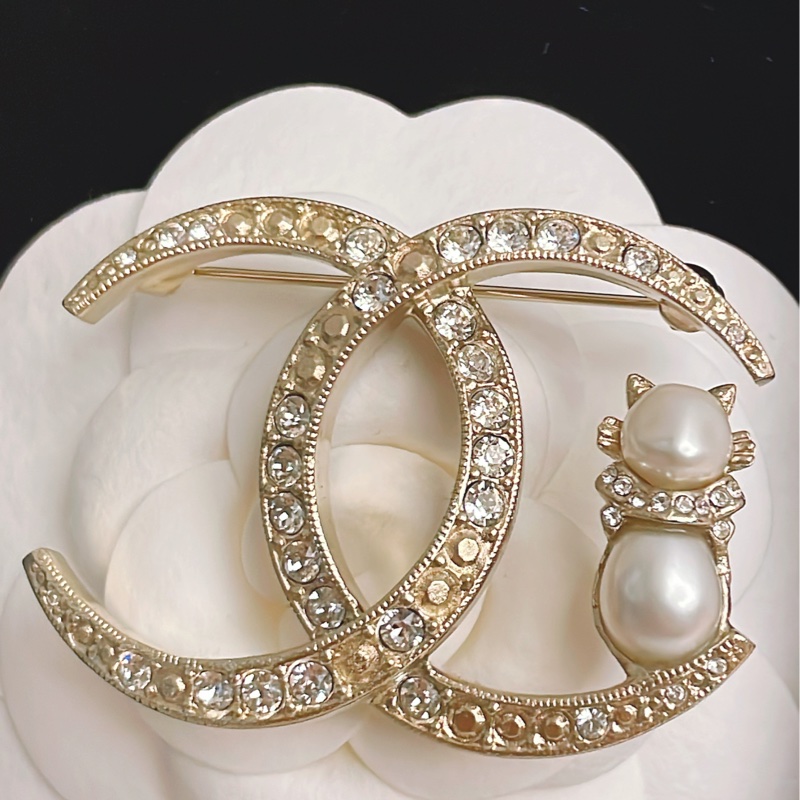 全新附購證✨ 手工坊香奈兒Chanel 水鑽雙C logo貓咪胸針-1