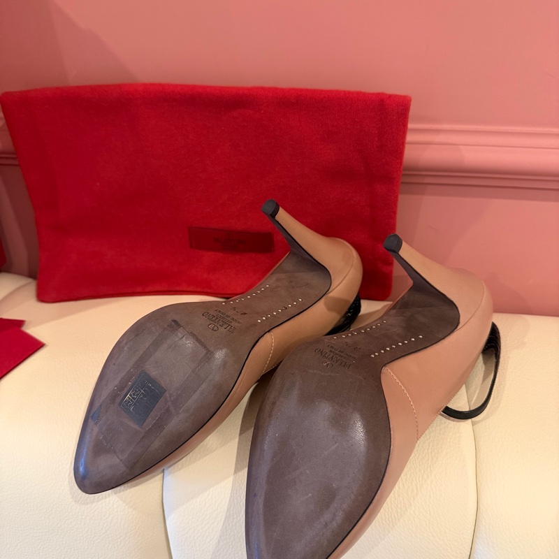 Valentino Garavani 經典高跟鞋｜二手良品｜含鞋盒、塵袋、證件卡-11