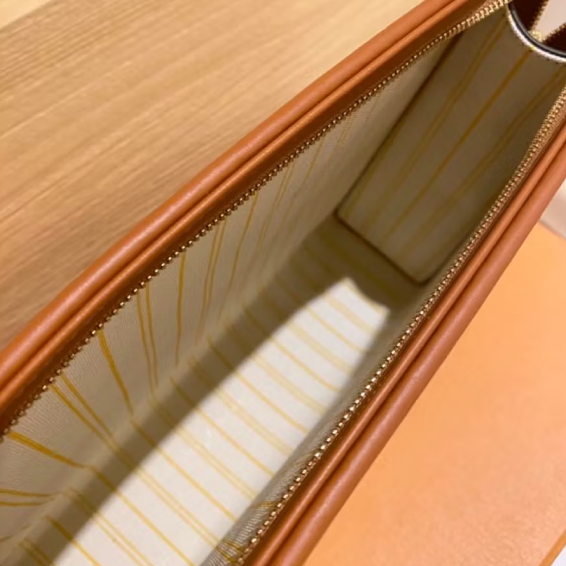 LV 拉菲草手拿編織包 M80351-4