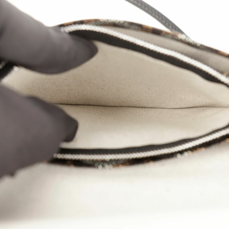 GOYARD 羽毛手拿包/皮夾/斜背包-8