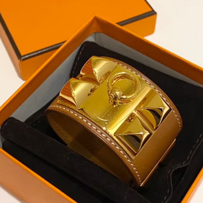 Hermes愛馬仕 cdc 焦糖金扣 手環S-1