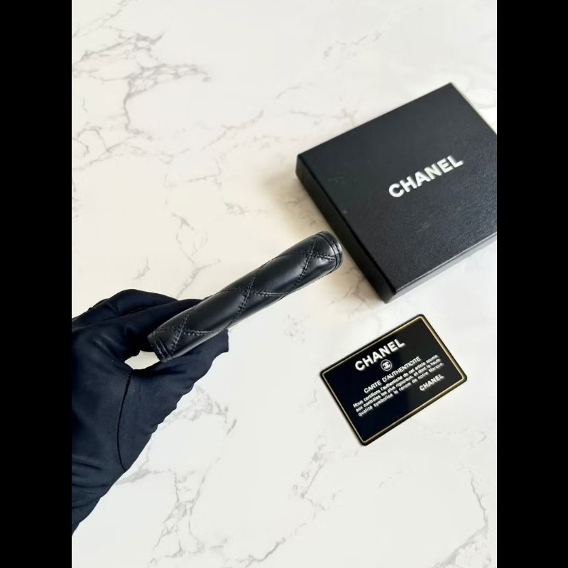 【LA LUNE】Chanel 黑色小羊皮革中夾 銀包 短夾 男女裝 中古包 聖誕禮物-1