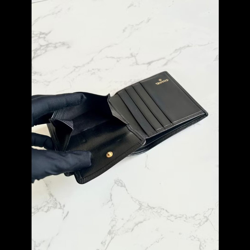 【LA LUNE】Chanel 黑色小羊皮革中夾 銀包 短夾 男女裝 中古包 聖誕禮物-6