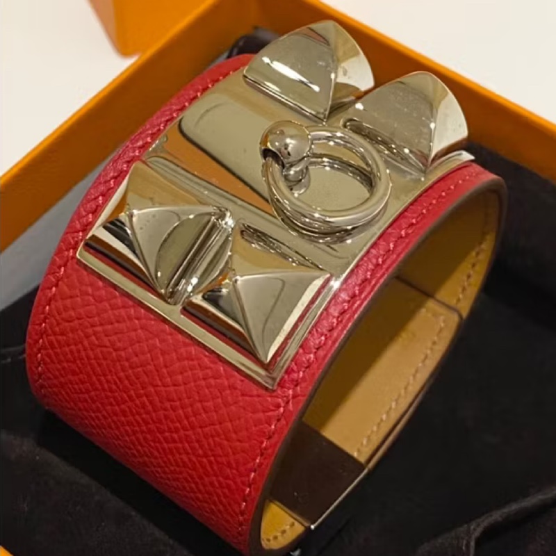 Hermes愛馬仕 cdc 紅色銀扣手環S-3