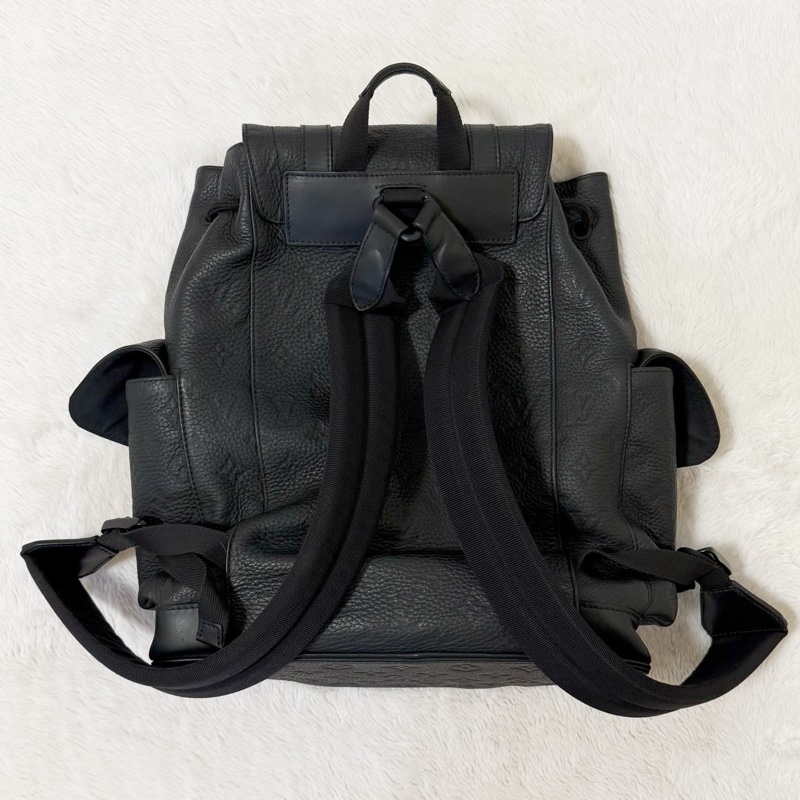 Louis Vuitton Christopher PM 壓紋牛皮背包-9