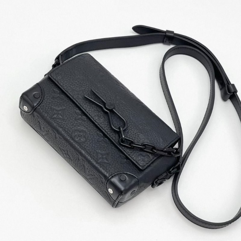 LV 黑色壓紋 steamer肩背斜背盒子包 芯片款 18*13*6 98新配件盒子塵袋-4