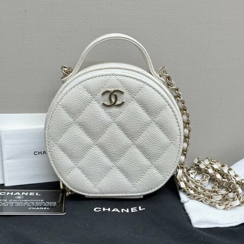 CHANEL 白色金扣荔枝牛皮手提肩背斜背圓餅包 12*11*5 99新配件塵袋保卡