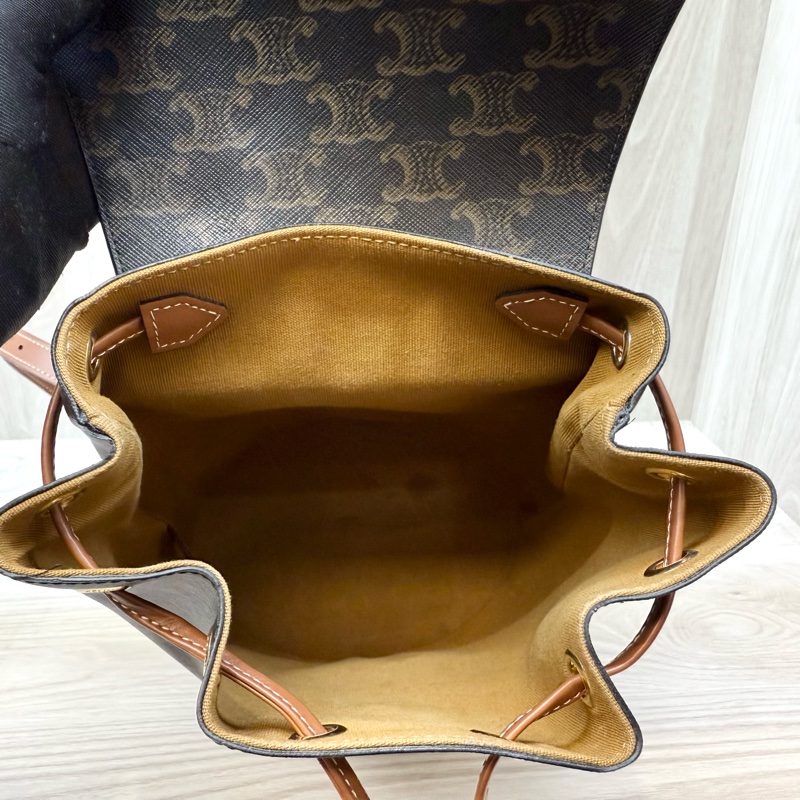 Celine原花Bonnie後背包 118702CAS.04LU-7