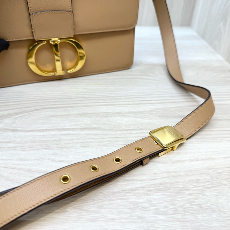 DIOR奶茶色滑面牛皮金釦蒙田30 Montaigne/M9234UHEL-14