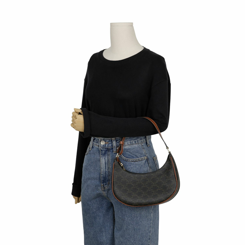 CELINE 中型單肩包 193952BZJ-8