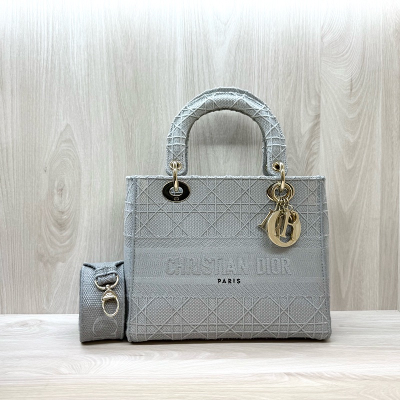 Dior灰色刺繡中號黛妃包M0565-0