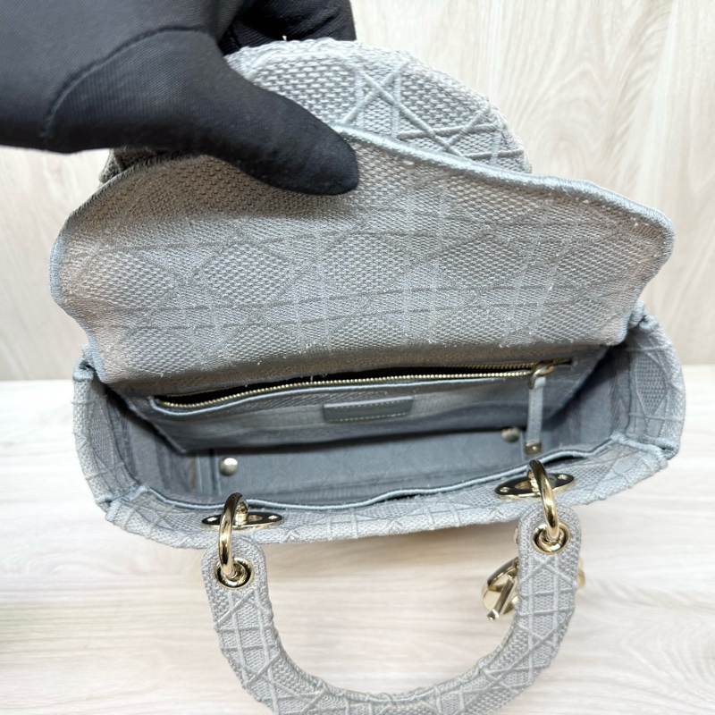 Dior灰色刺繡中號黛妃包M0565-6