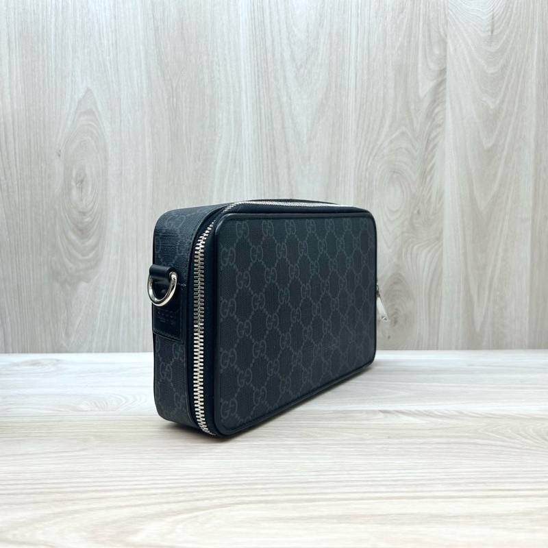 Gucci黑灰老花斜背包792456-3