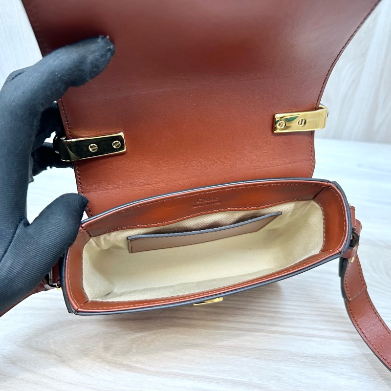 Chloe磚紅棕牛皮麂皮mini C Bag/CHC19US193A3727S-9