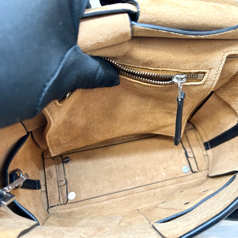 BV黑色大編織牛皮Arco29手提斜背包-6