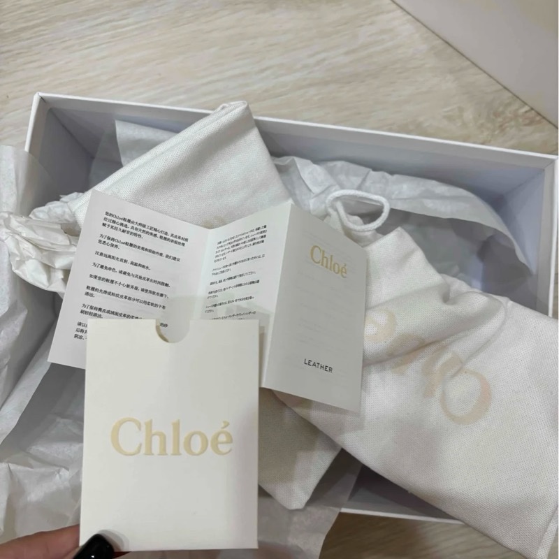 Chloe黑色皮革拖鞋-15