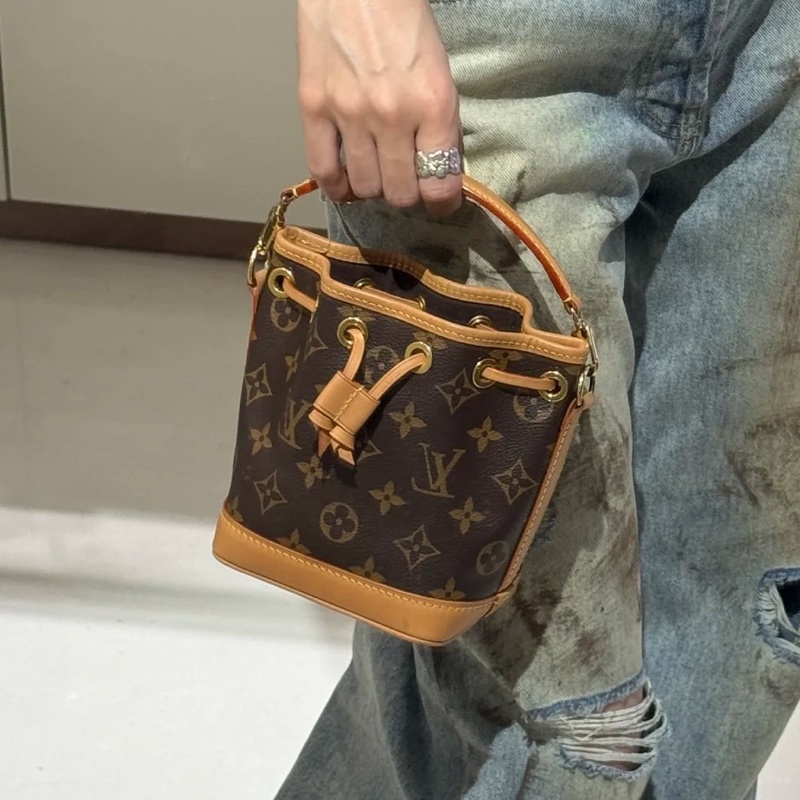 小可愛來襲😍99新Lv老花noe bb迷你抽繩小水桶包斜挎單肩包-2