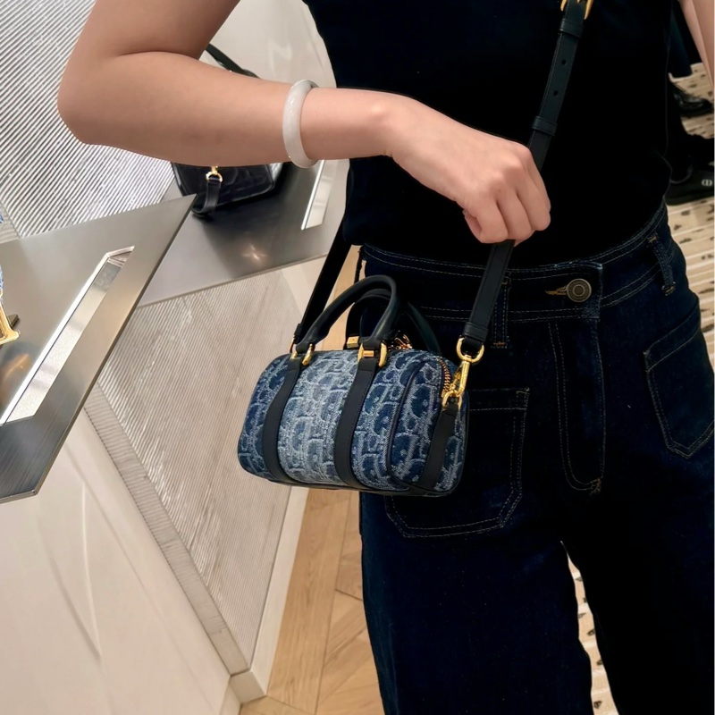 精緻千金款👑絕美極新🆕Dior迪奧老花groove迷你單寧枕頭包保齡球包斜挎手提包-2