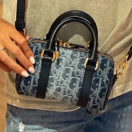 精緻千金款👑絕美極新🆕Dior迪奧老花groove迷你單寧枕頭包保齡球包斜挎手提包-6