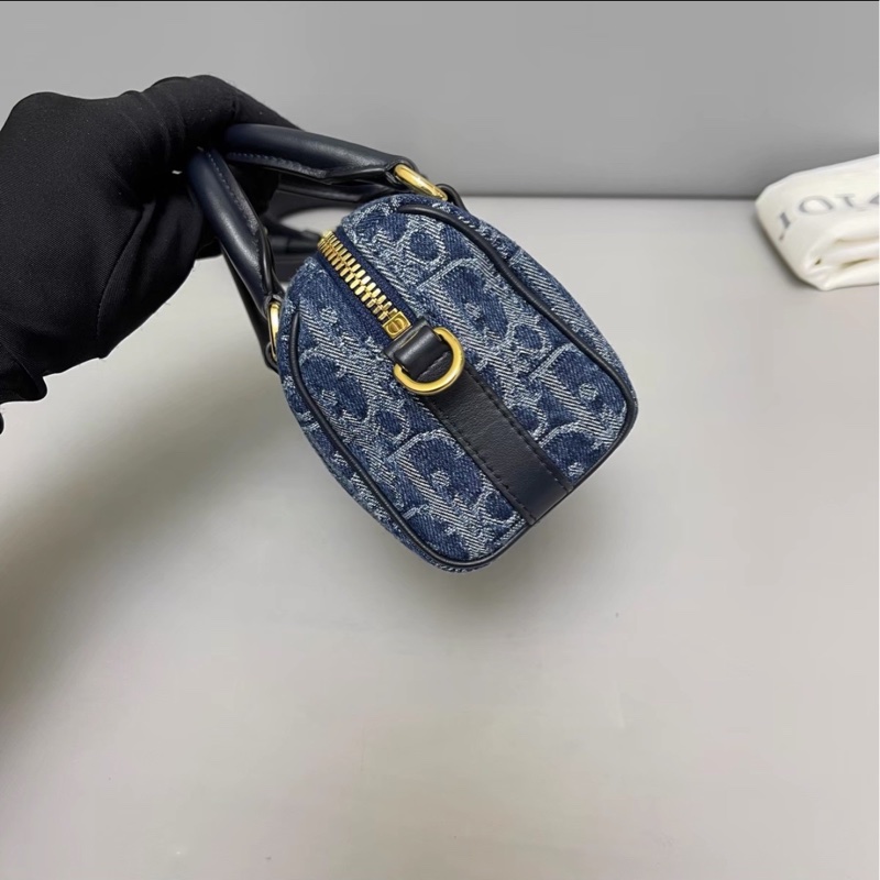 精緻千金款👑絕美極新🆕Dior迪奧老花groove迷你單寧枕頭包保齡球包斜挎手提包-9