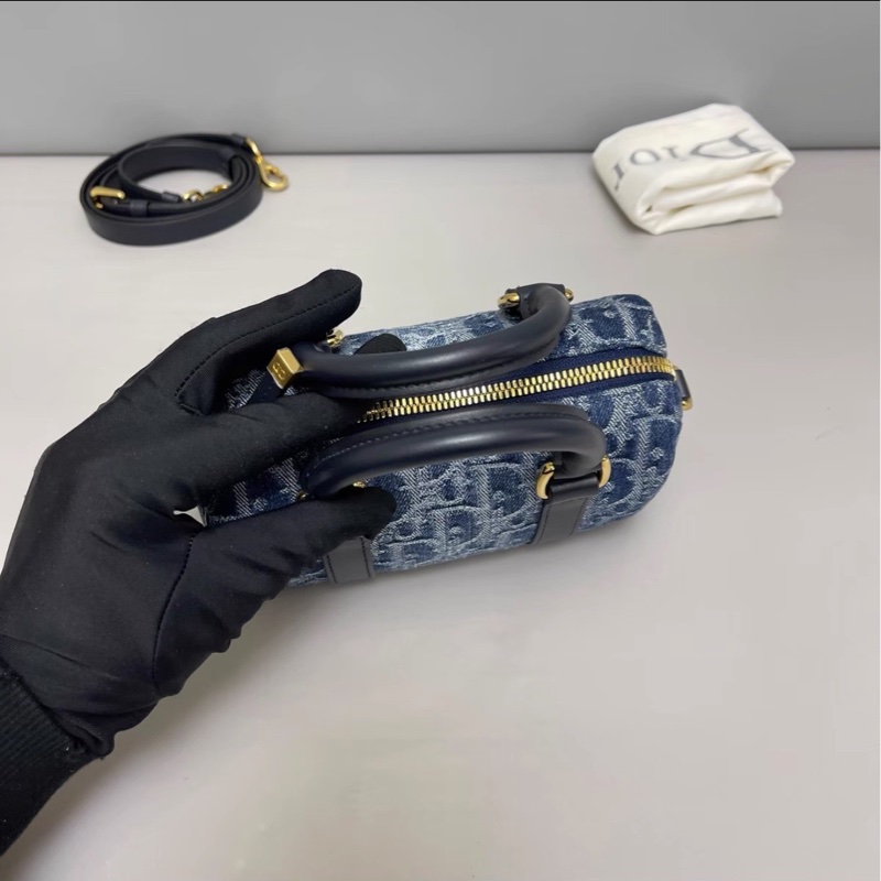 精緻千金款👑絕美極新🆕Dior迪奧老花groove迷你單寧枕頭包保齡球包斜挎手提包-14