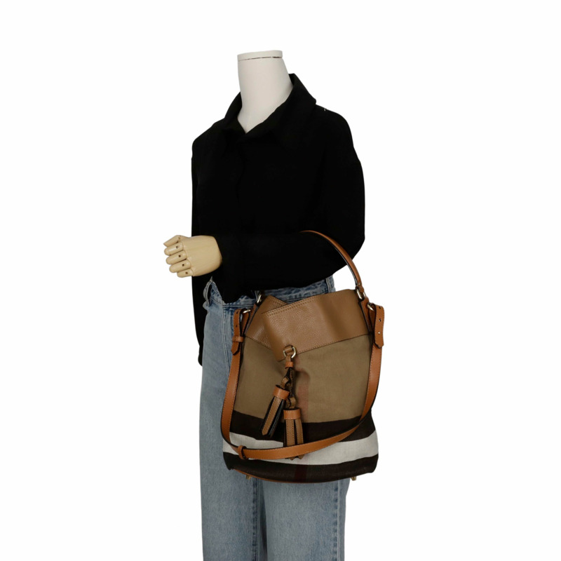 BURBERRY Ashby 中號托特單肩包 3982937-11