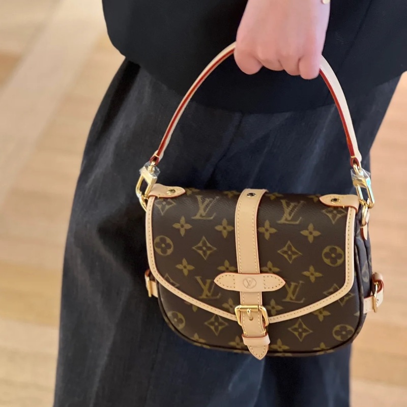 百搭高級款😻99新🈶購證💥Lv老花雙子星bb手提包斜挎單肩包-2