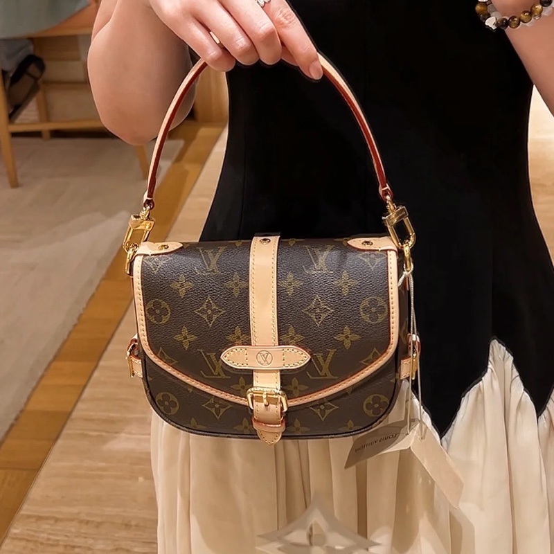 百搭高級款😻99新🈶購證💥Lv老花雙子星bb手提包斜挎單肩包-5