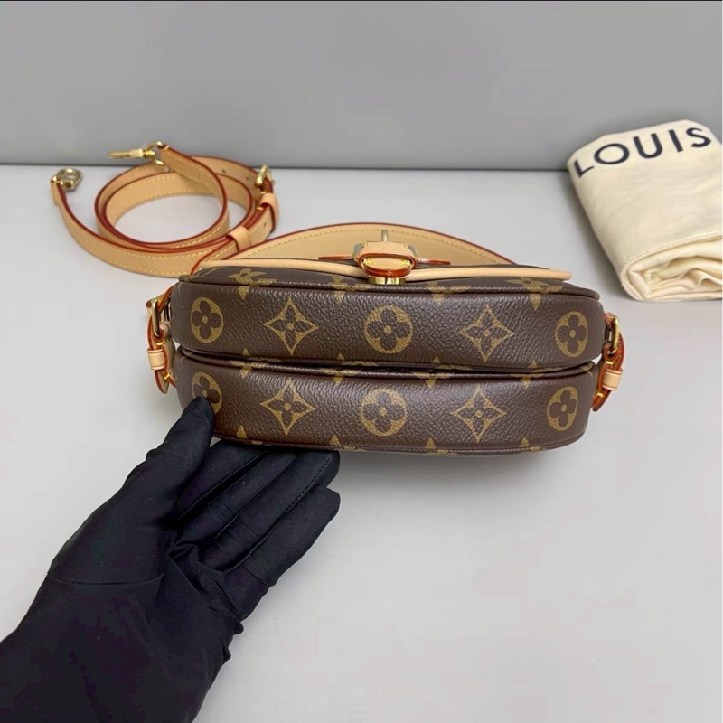 百搭高級款😻99新🈶購證💥Lv老花雙子星bb手提包斜挎單肩包-16