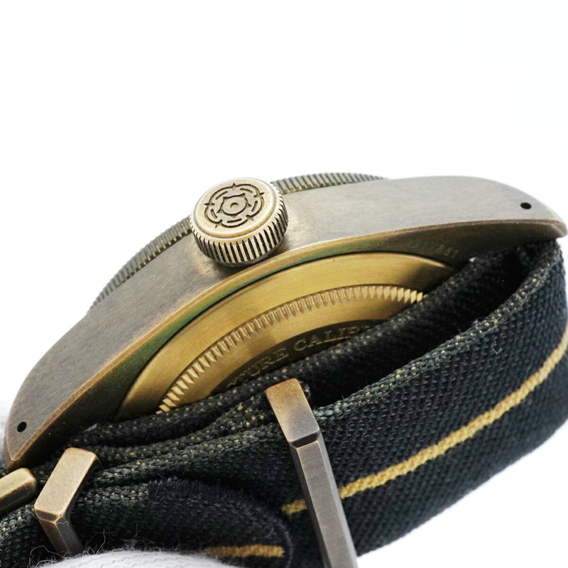 帝舵碧灣系列 79250BA 錶盤男士腕錶-9