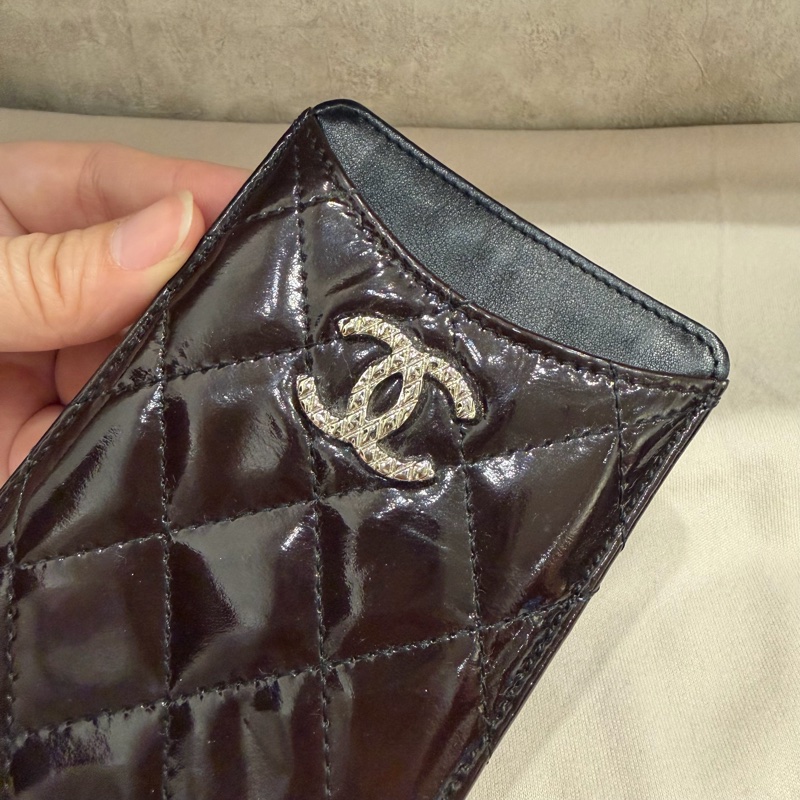 Chanel 香奈兒 超美大logo 漆皮直式卡夾 咖-8