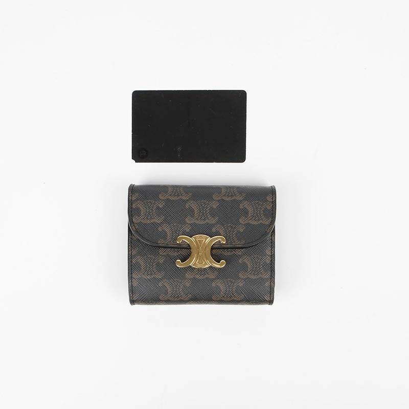 CELINE Triomphe 小號翻蓋錢包 10D782CQH-9