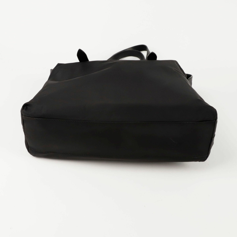 BURBERRY 特倫頓購物手提單肩包 8019899-6