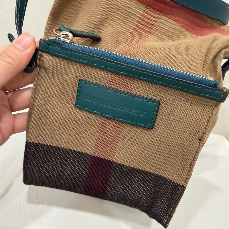 Burberry 經典格紋帆布拼皮革 子母小水桶包-7