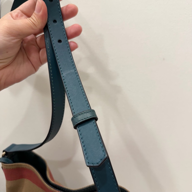 Burberry 經典格紋帆布拼皮革 子母小水桶包-21