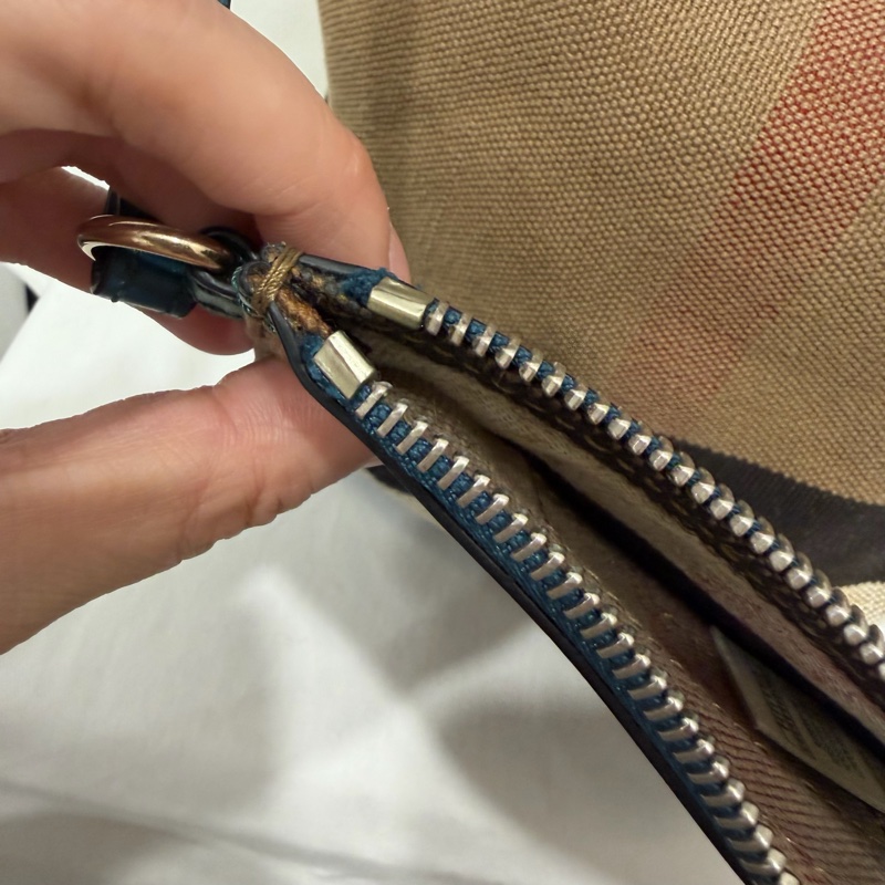 Burberry 經典格紋帆布拼皮革 子母小水桶包-47