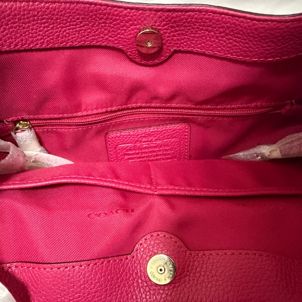 COACH 35983 桃紅色荔枝紋 手提包-11