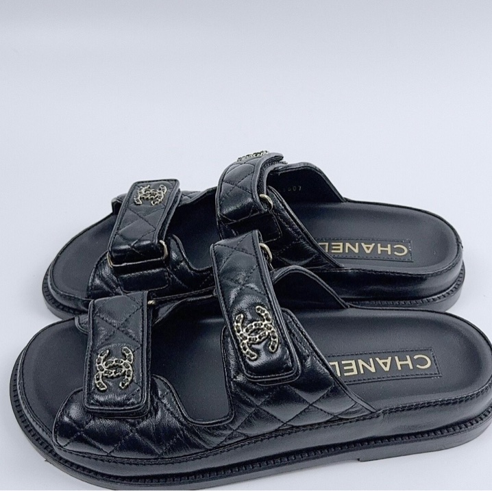 Chanel/香奈兒  香奈兒魔術貼涼鞋 尺碼36-4