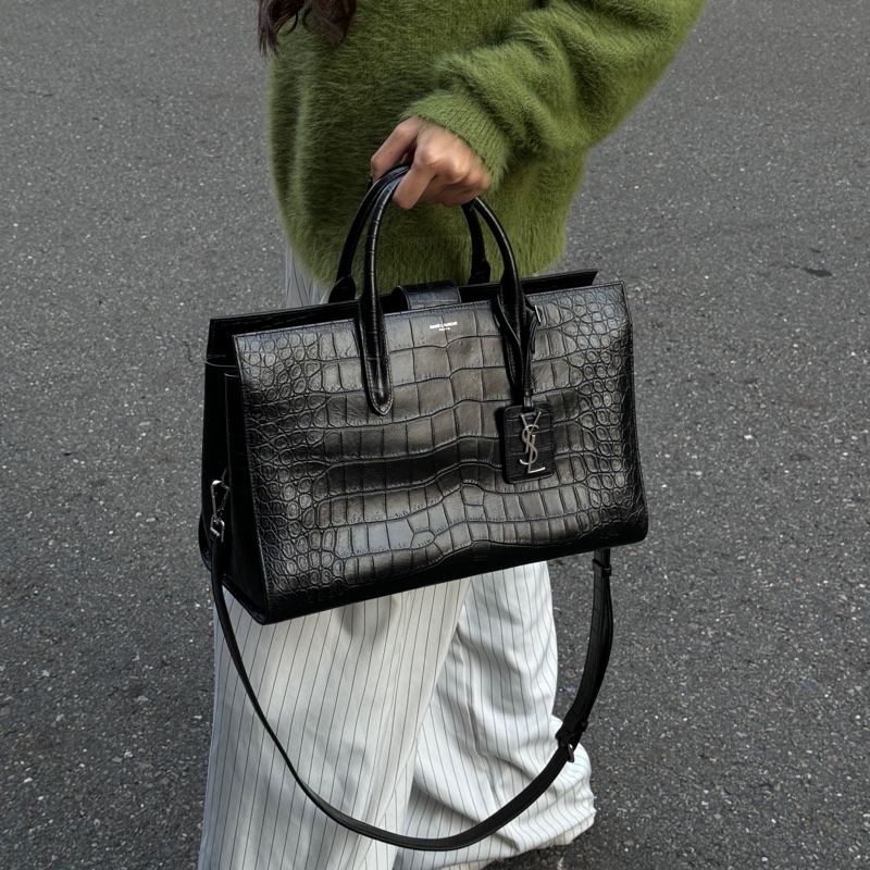 (超新💝) YSL 聖羅蘭 全黑鱷魚紋 托特+手提+斜背包 專櫃13.6萬!-9