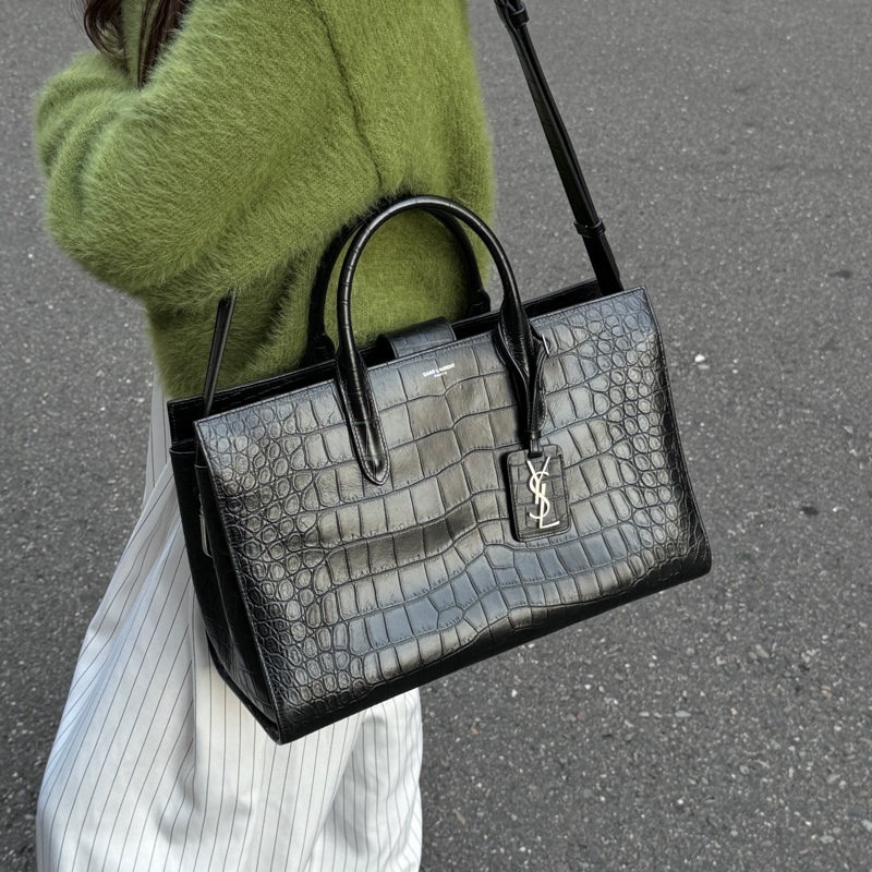 (超新💝) YSL 聖羅蘭 全黑鱷魚紋 托特+手提+斜背包 專櫃13.6萬!-38
