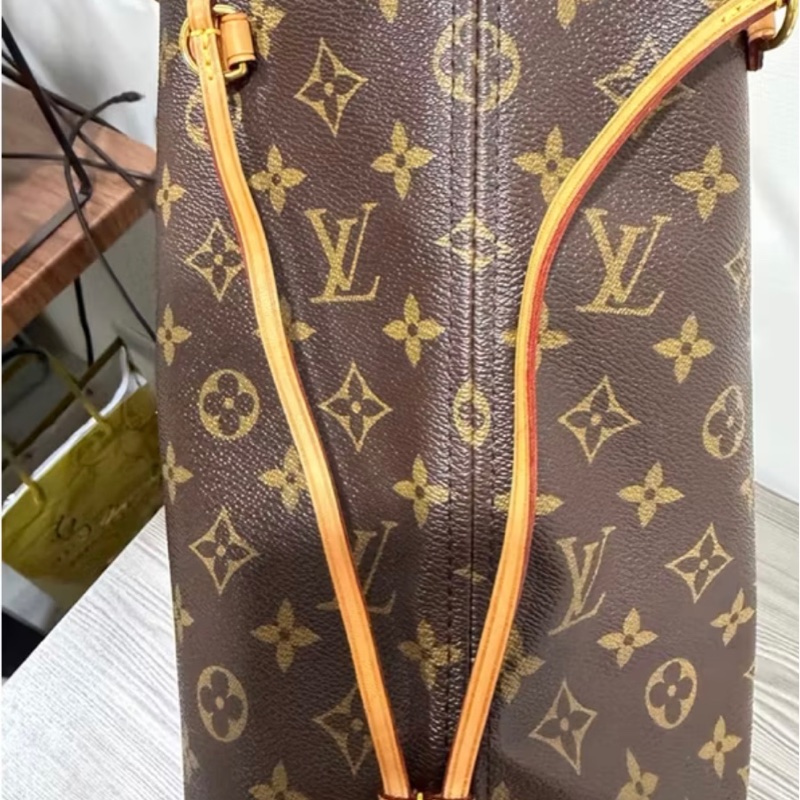 LOUIS VUITTON托特包-3