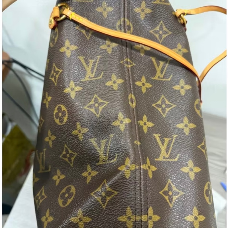 LOUIS VUITTON托特包-4