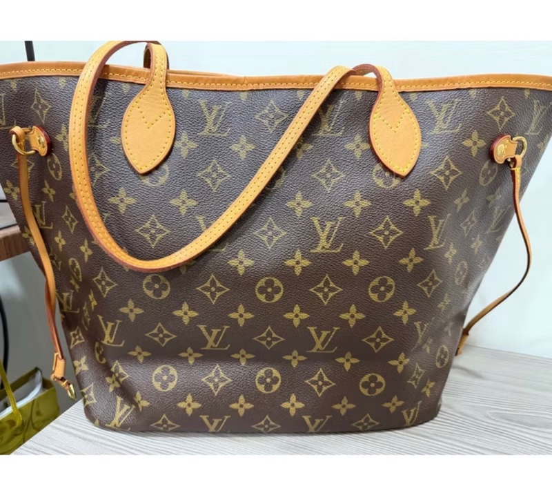 LOUIS VUITTON托特包-8