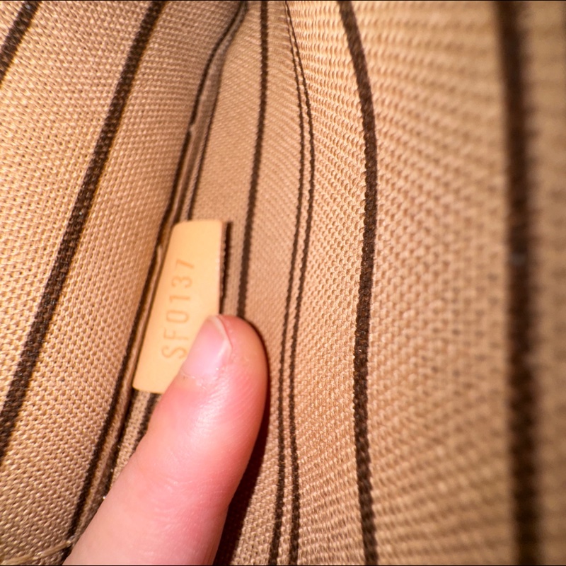 LOUIS VUITTON托特包-21