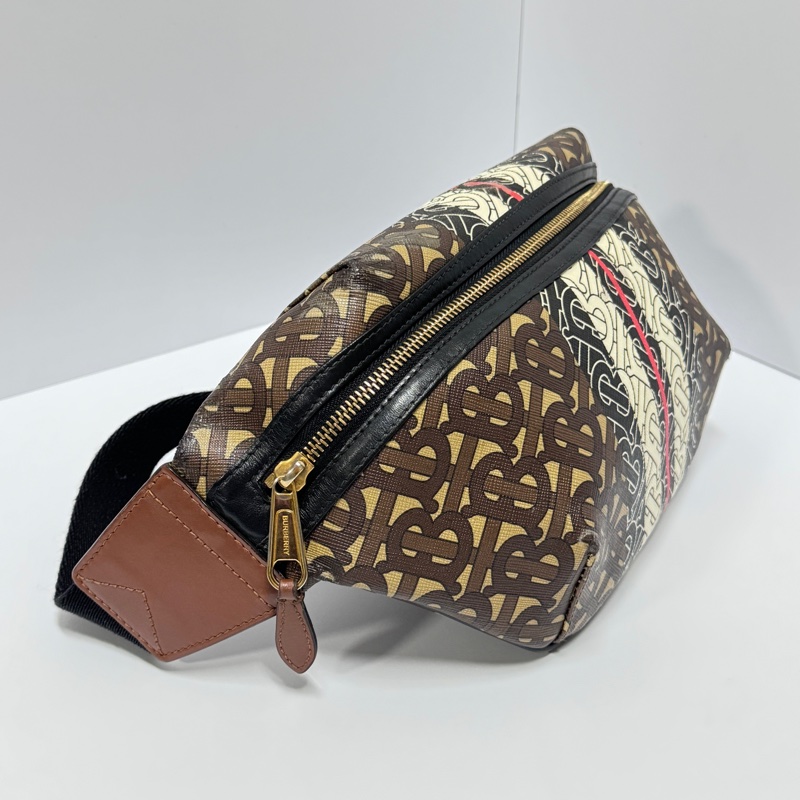 （超帥氣🔖） Burberry 經典老花 胸/腰包 斜背包 專櫃73000！-10