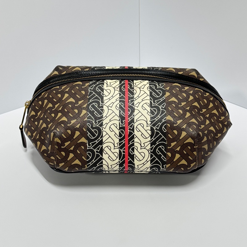 （超帥氣🔖） Burberry 經典老花 胸/腰包 斜背包 專櫃73000！-13